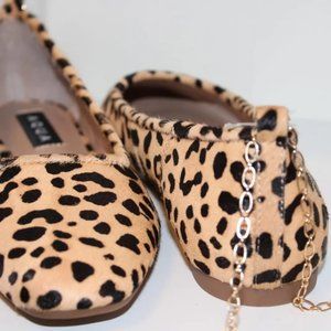 Aqua Women's Gabby Ankle Chain Ballet Flats size 6.5.